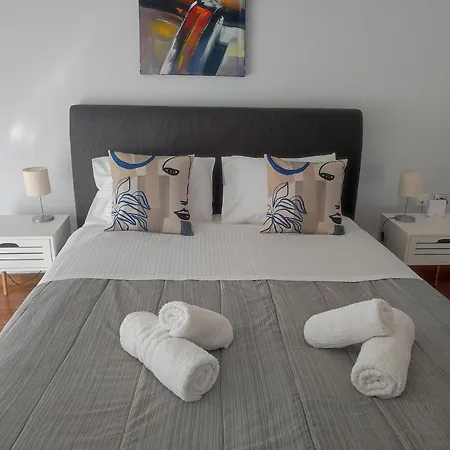 Cozy And Friendly Flat In Apartment *